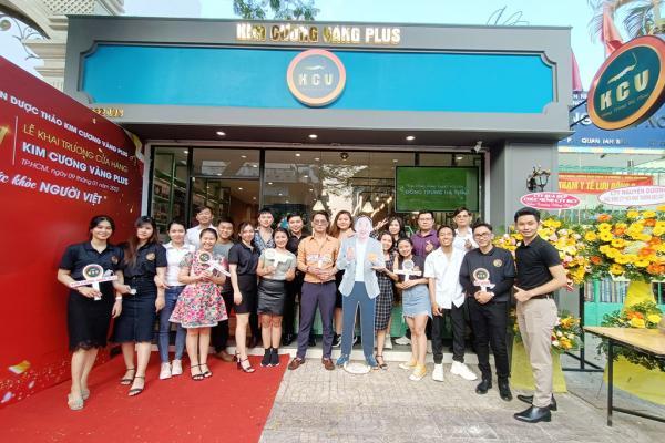 Giới Thiệu Về Kim Cương Vàng Plus